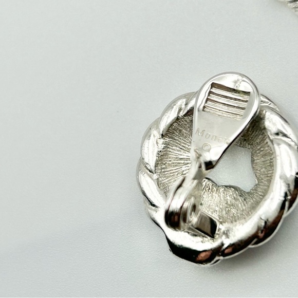 Vintage Silver Monet Rope Knot Stud Earrings Classic Vintage Jewelry - Picture 5 of 5